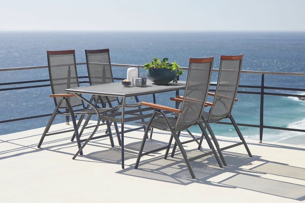 Vrtni stolovi i stolice: uštedite 20-50%