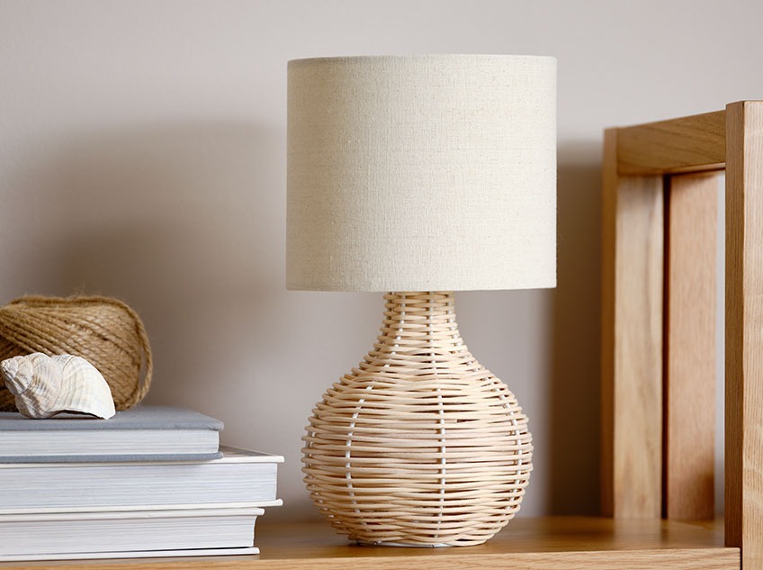 HELMER stolna lampa Stolna lampa od ratana