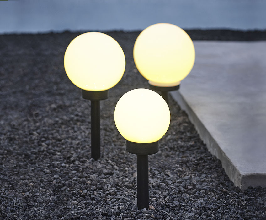 SOL solarne lampe Tri crno-bijele solarne lampe okruglog oblika